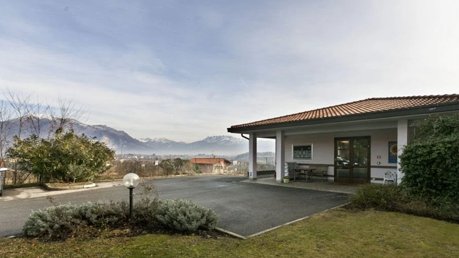 Residenza Giovanni XXIII, Merone